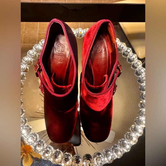 Tory Burch Carley Velvet Ankle Boots In Burgundy. Size 10.5 - Picture 12 of 16